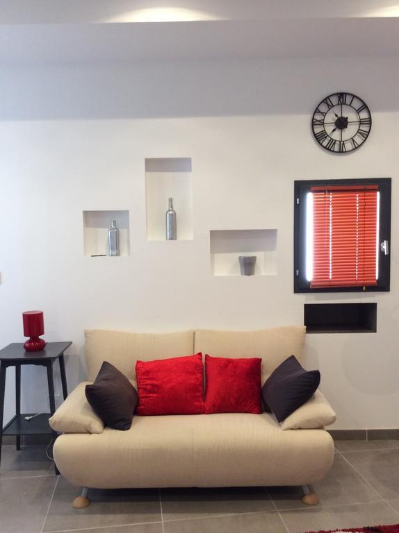 La Maison D'Estelle Apartment Laverune Ngoại thất bức ảnh